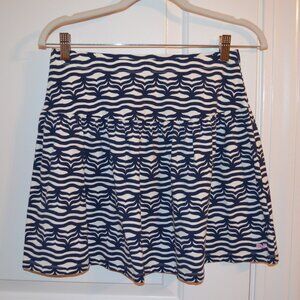Vineyard Vines Whale Tail White/Navy Skirt. Girl's Size Large 12-14